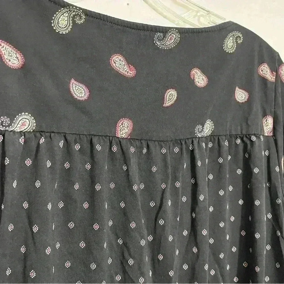 J.Jill Black Long Sleeve Paisley top | size medium - Picture 6 of 7